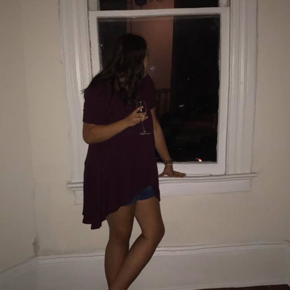 Meet your Posher, Lydia